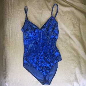Royal Blue Spaghetti Strap Velvet Sweetheart Bodysuit with Snap Closure